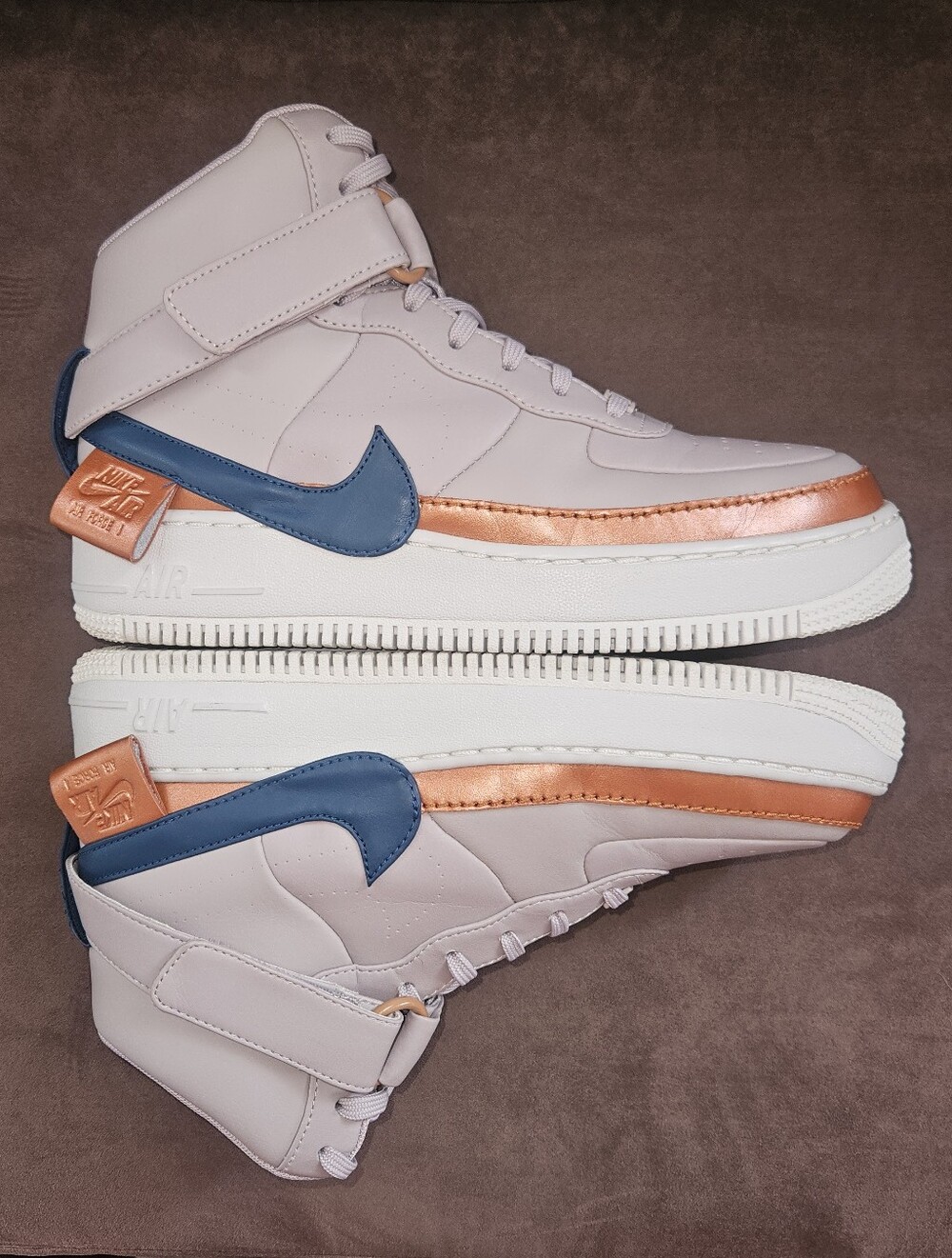 NIKE AIR FORCE 1 Women’s High-Top Sneakers in  Lavender Copper & Blue Sz 9 - Picture 2 of 12